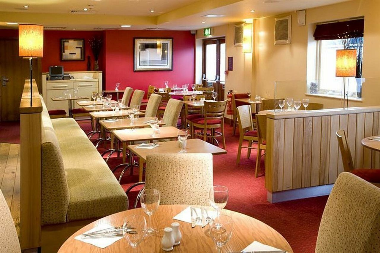 Hotel Premier London Heathrow M4/j4 3*